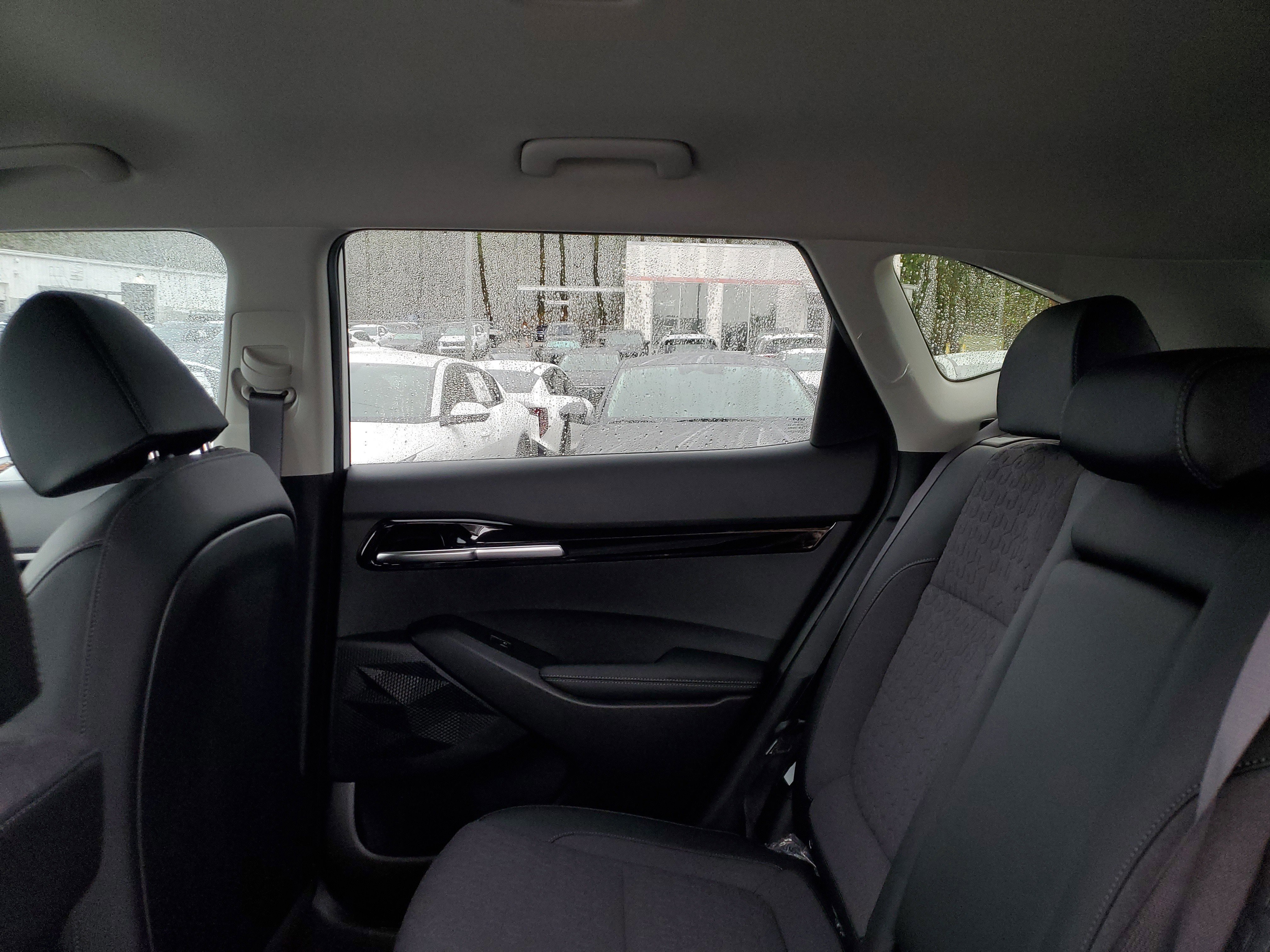 New 2026 Kia Seltos S FWD image 10