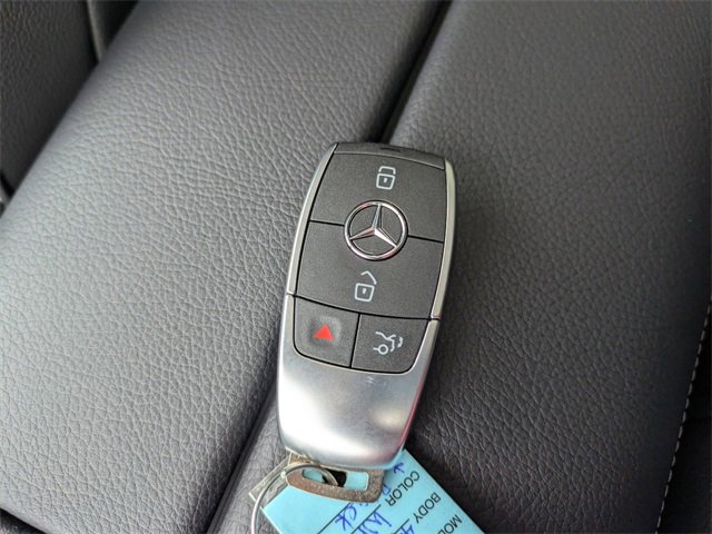 New 2026 Mercedes-Benz GLS 450 4MATIC image 33