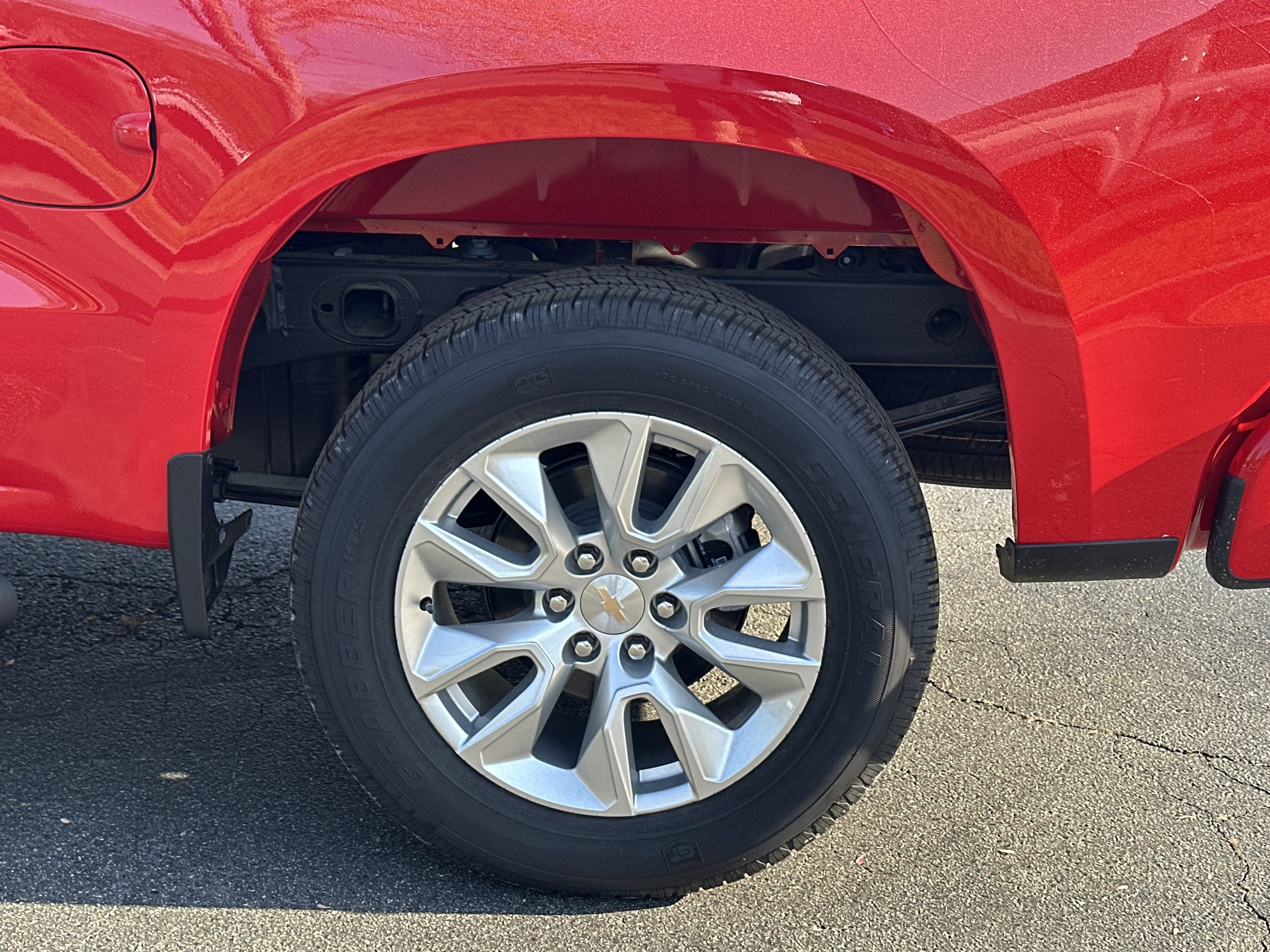 New 2026 Chevrolet Silverado 1500 Custom AWD/4WD image 19