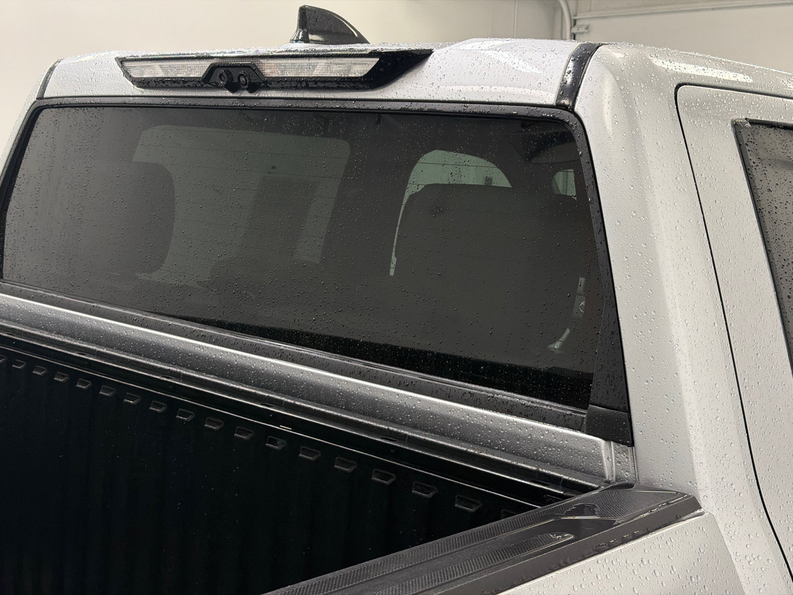 Used 2025 Toyota Tundra Limited AWD/4WD image 8