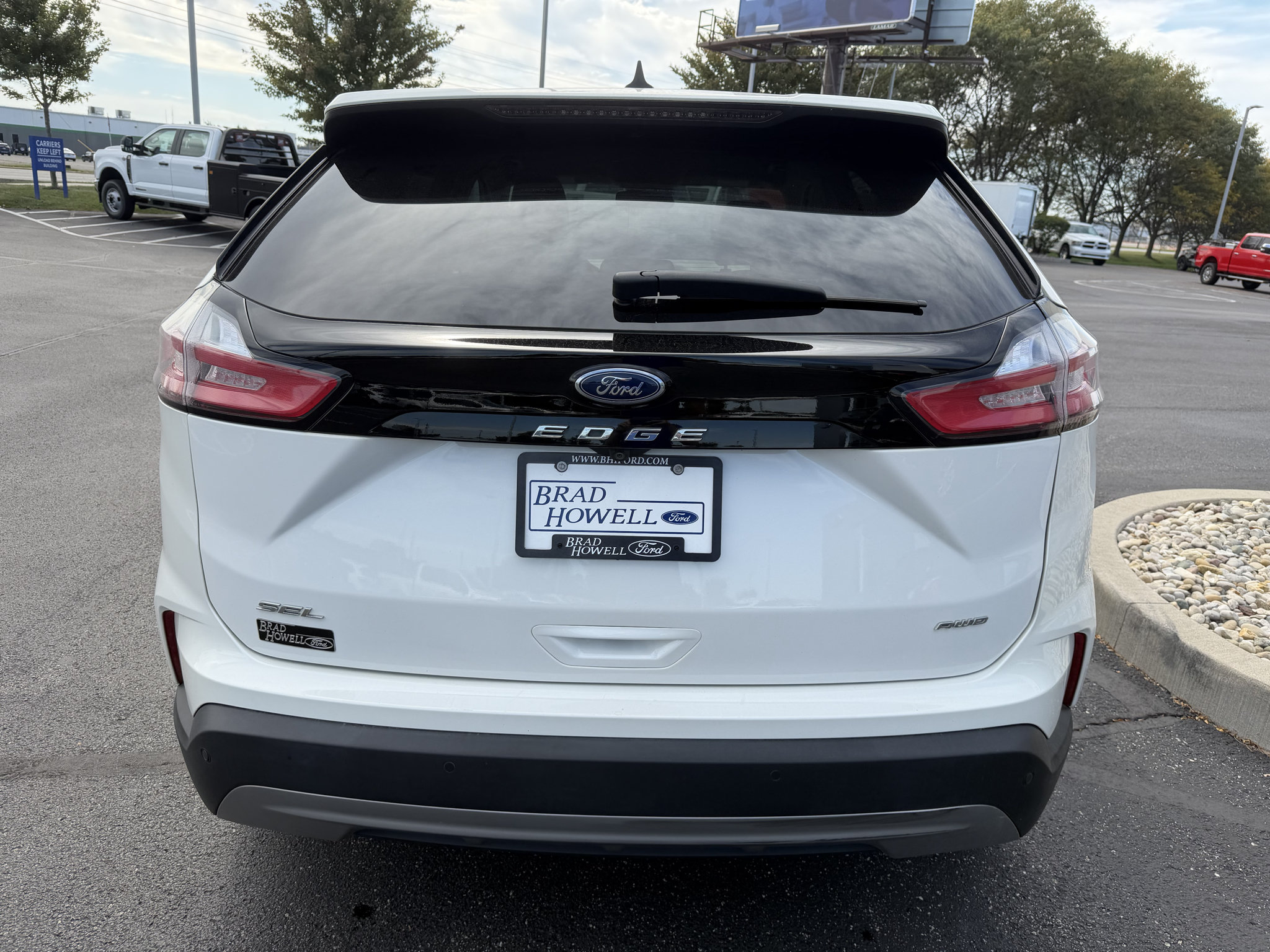 Used 2023 Ford Edge SEL w/ Convenience Package AWD/4WD image 21