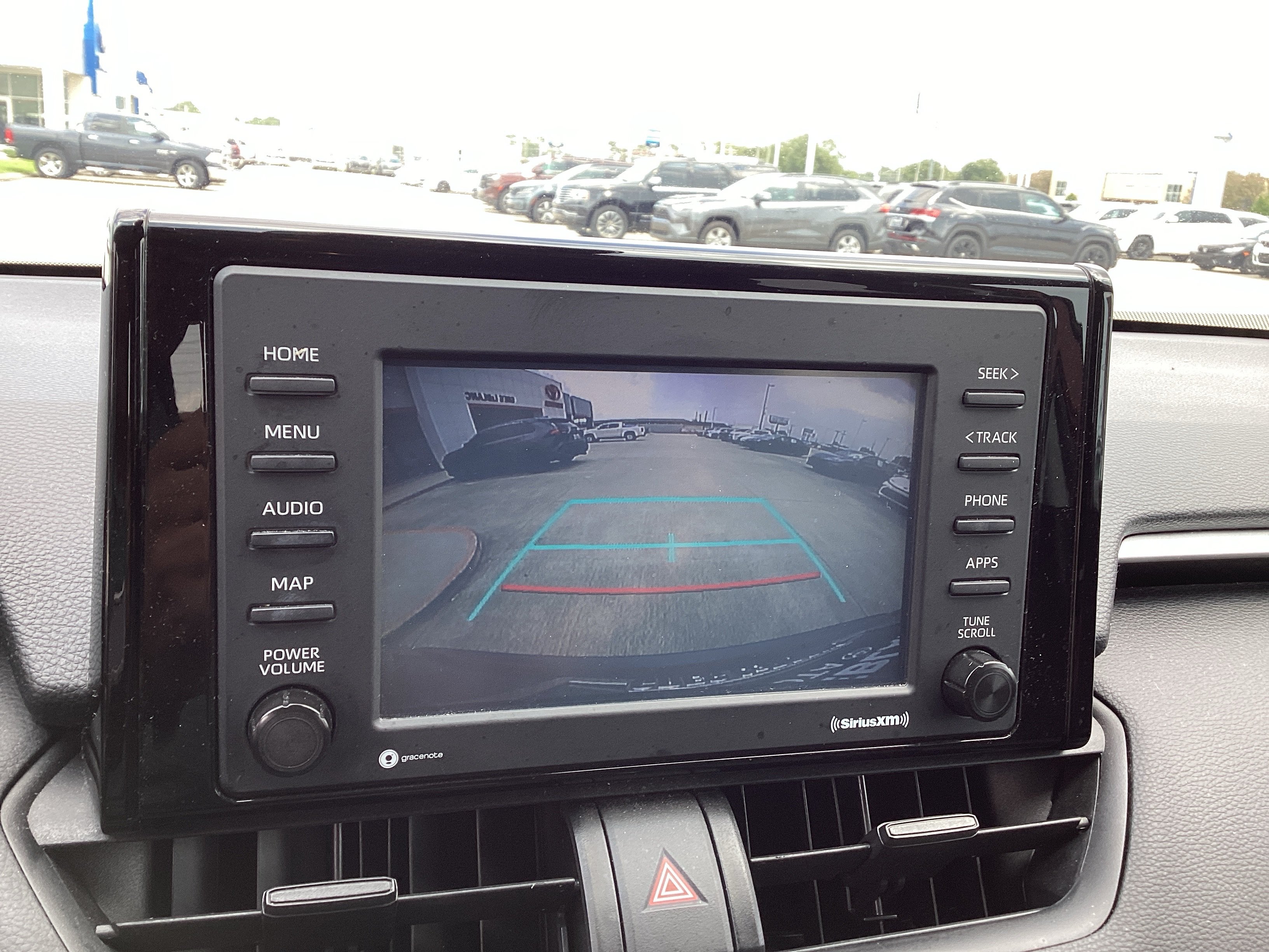 Used 2021 Toyota RAV4 LE FWD image 19