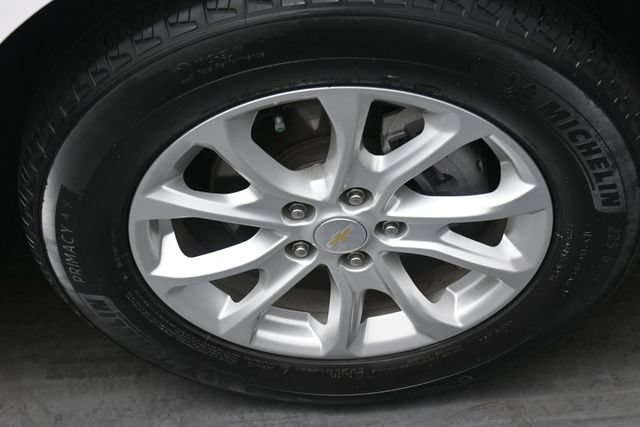 Used 2021 Chevrolet Equinox LS w/ LS Convenience Package FWD image 24