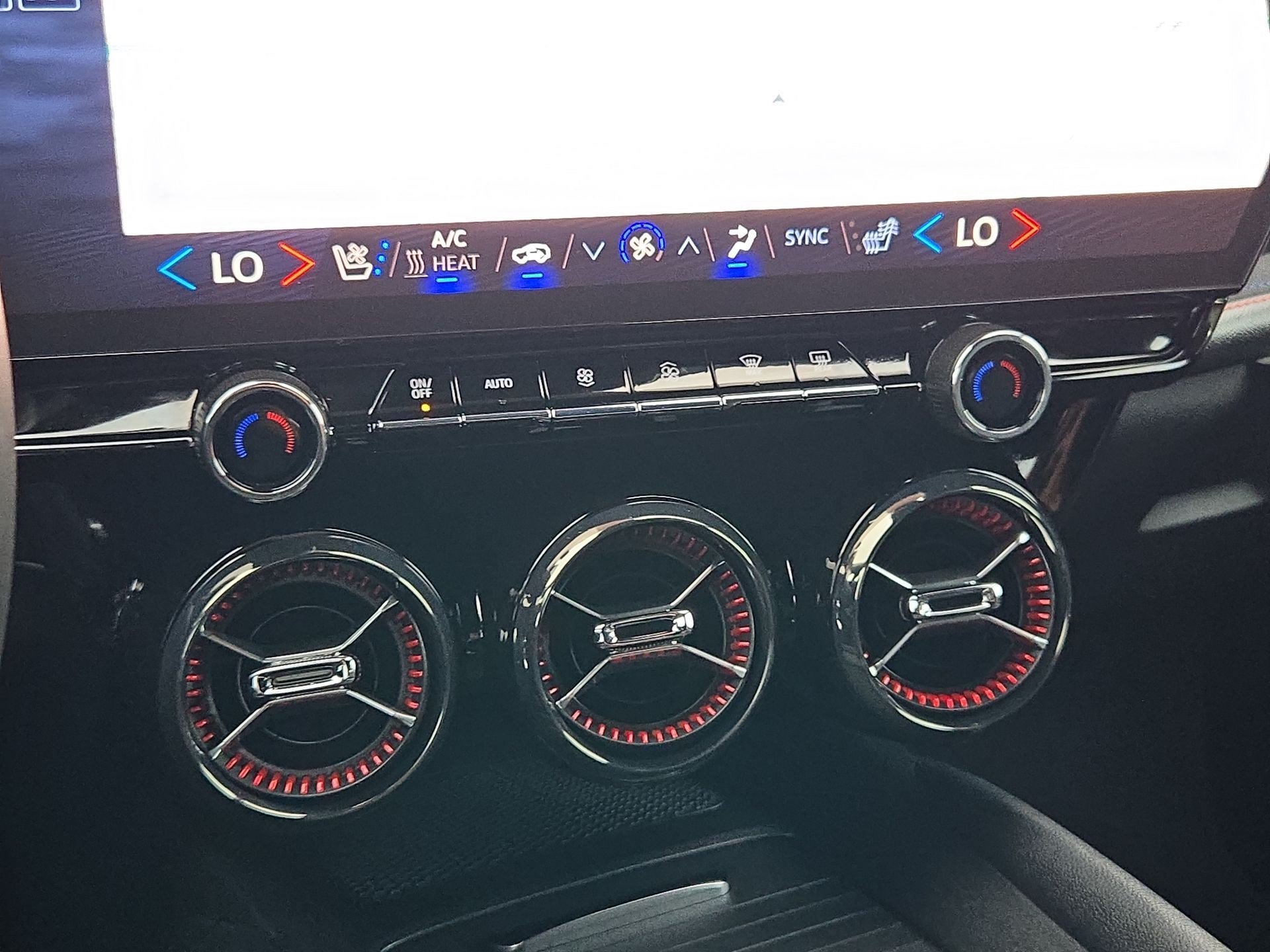 Used 2024 Chevrolet Blazer EV RS AWD/4WD image 25