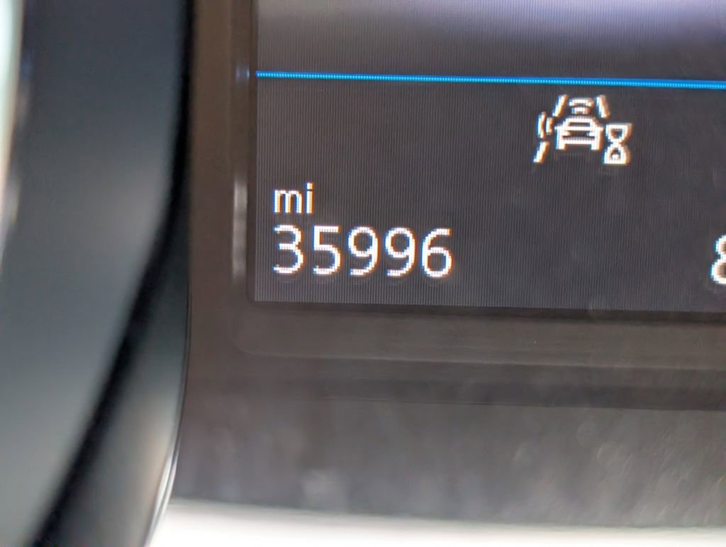 Used 2021 Volkswagen Tiguan SE FWD image 24