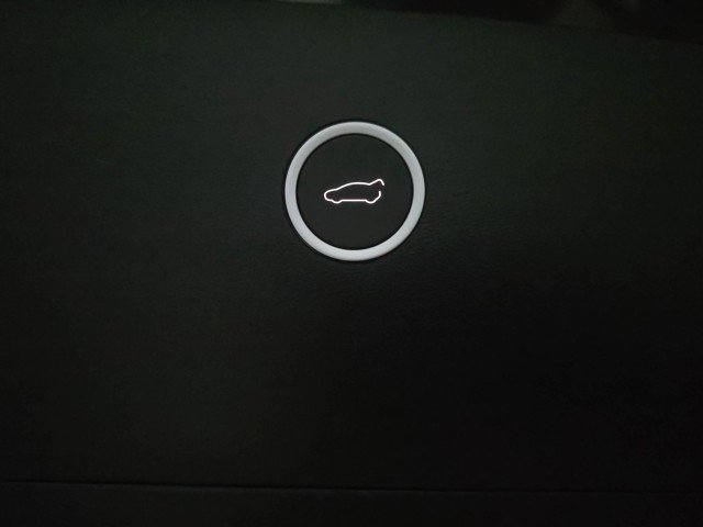 Used 2020 Tesla Model X Long Range image 35