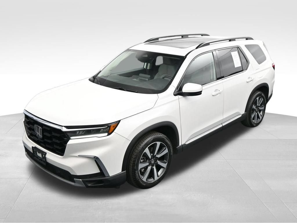 Used 2025 Honda Pilot Touring image 28