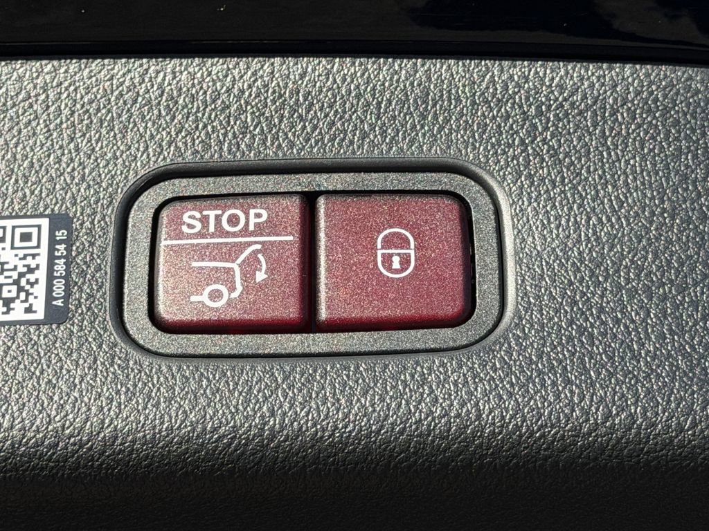 New 2026 Mercedes-Benz GLC 43 AMG 4MATIC image 14