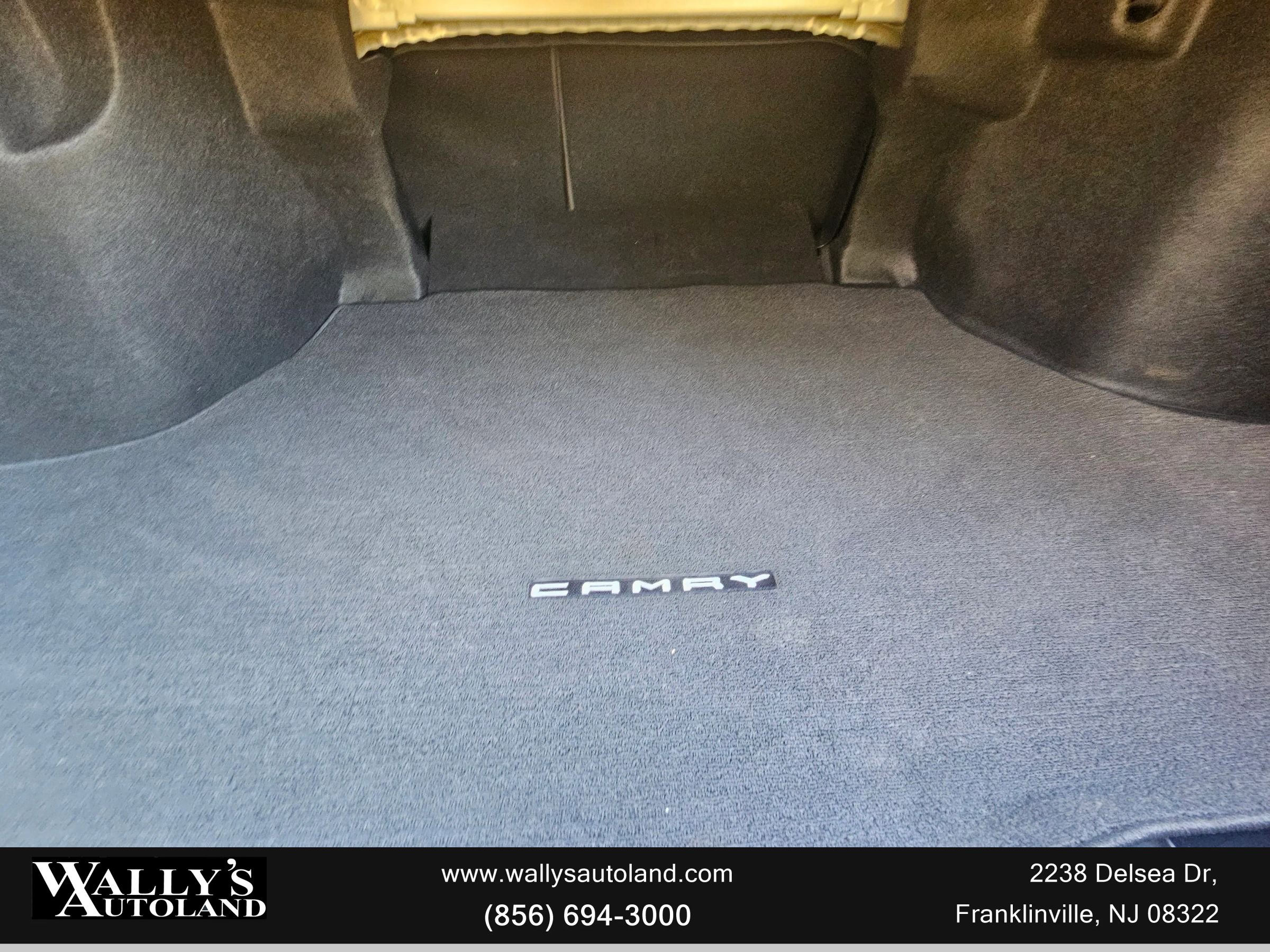 Used 2020 Toyota Camry XLE w/ Driver Assist Package image 12