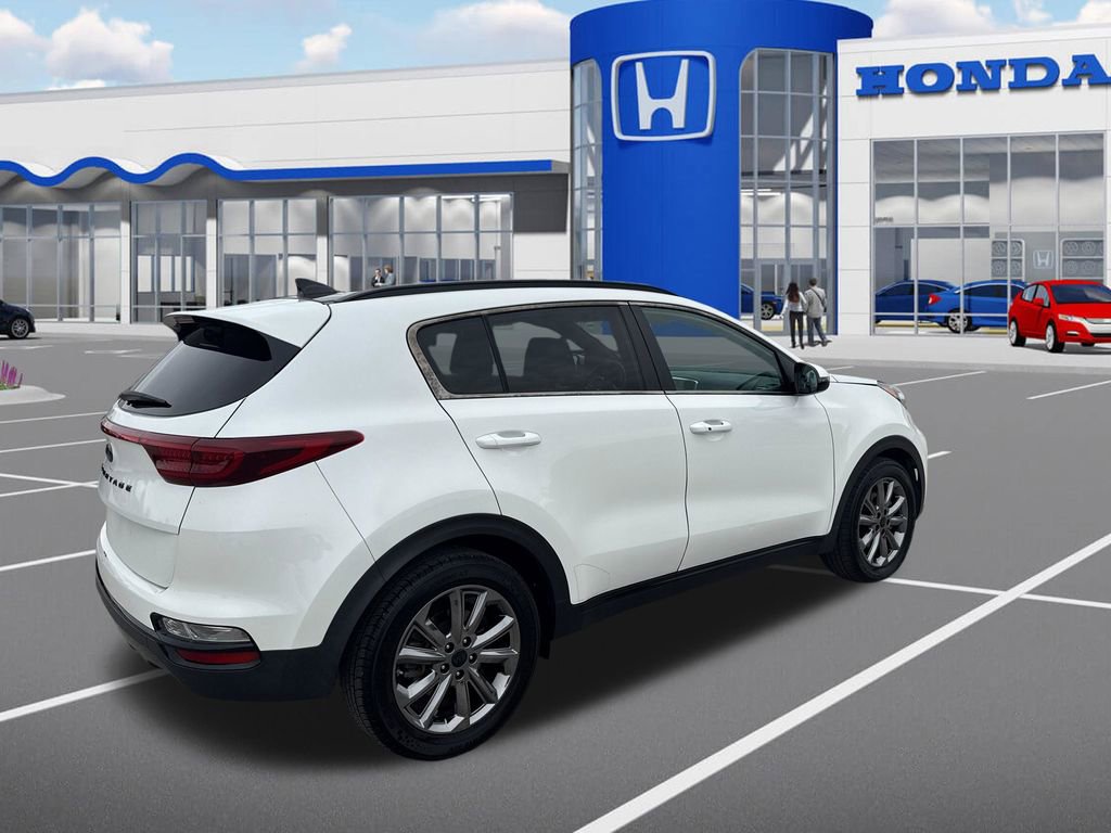 Used 2022 Kia Sportage Nightfall Edition w/ Nightfall Fwd Premium Package image 9