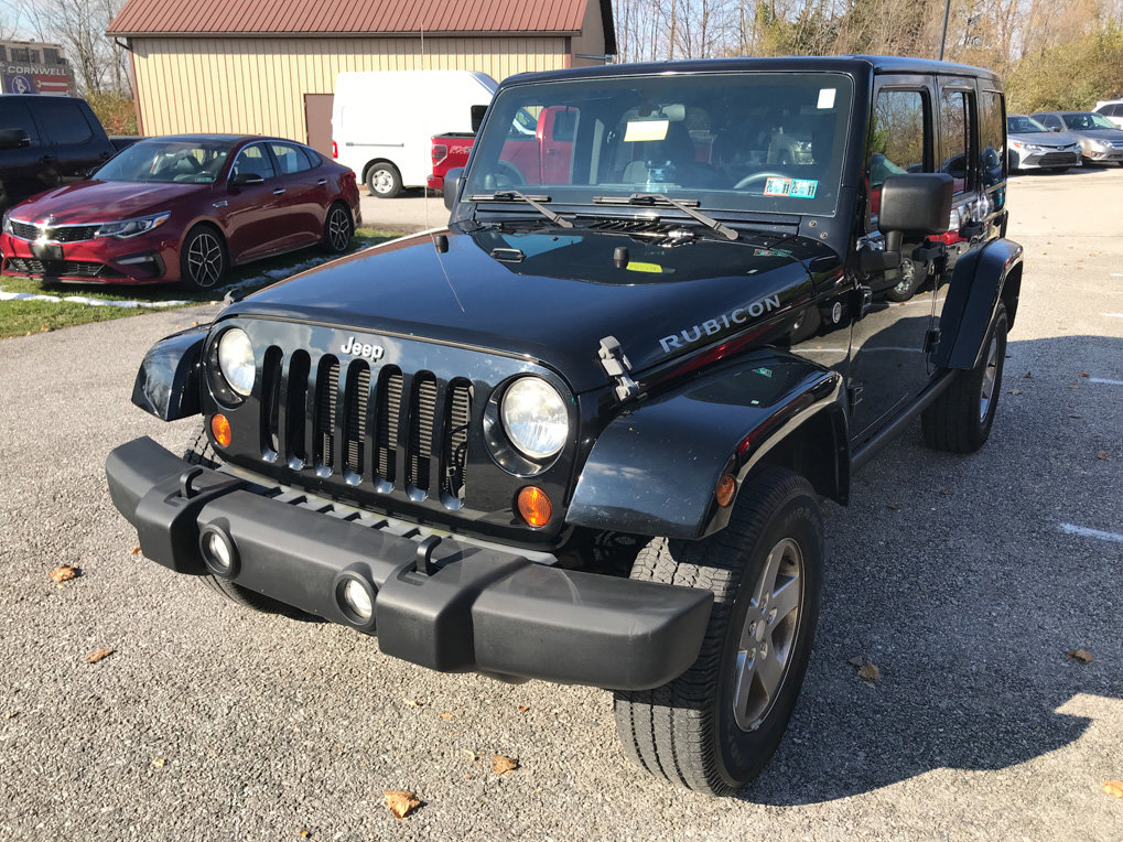 Used 2012 Jeep Wrangler Unlimited Rubicon w/ Connectivity Group image 4