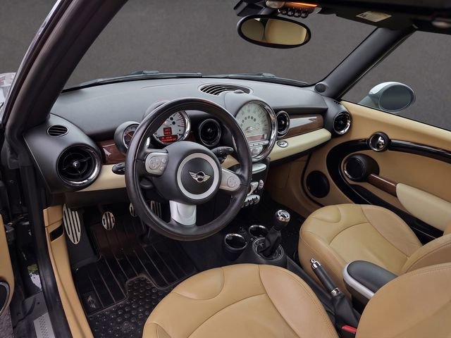 Used 2009 MINI Cooper S FWD image 3