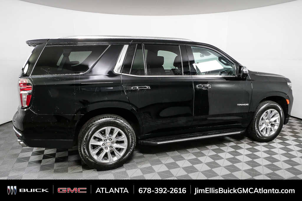 Used 2023 Chevrolet Tahoe Premier RWD image 2