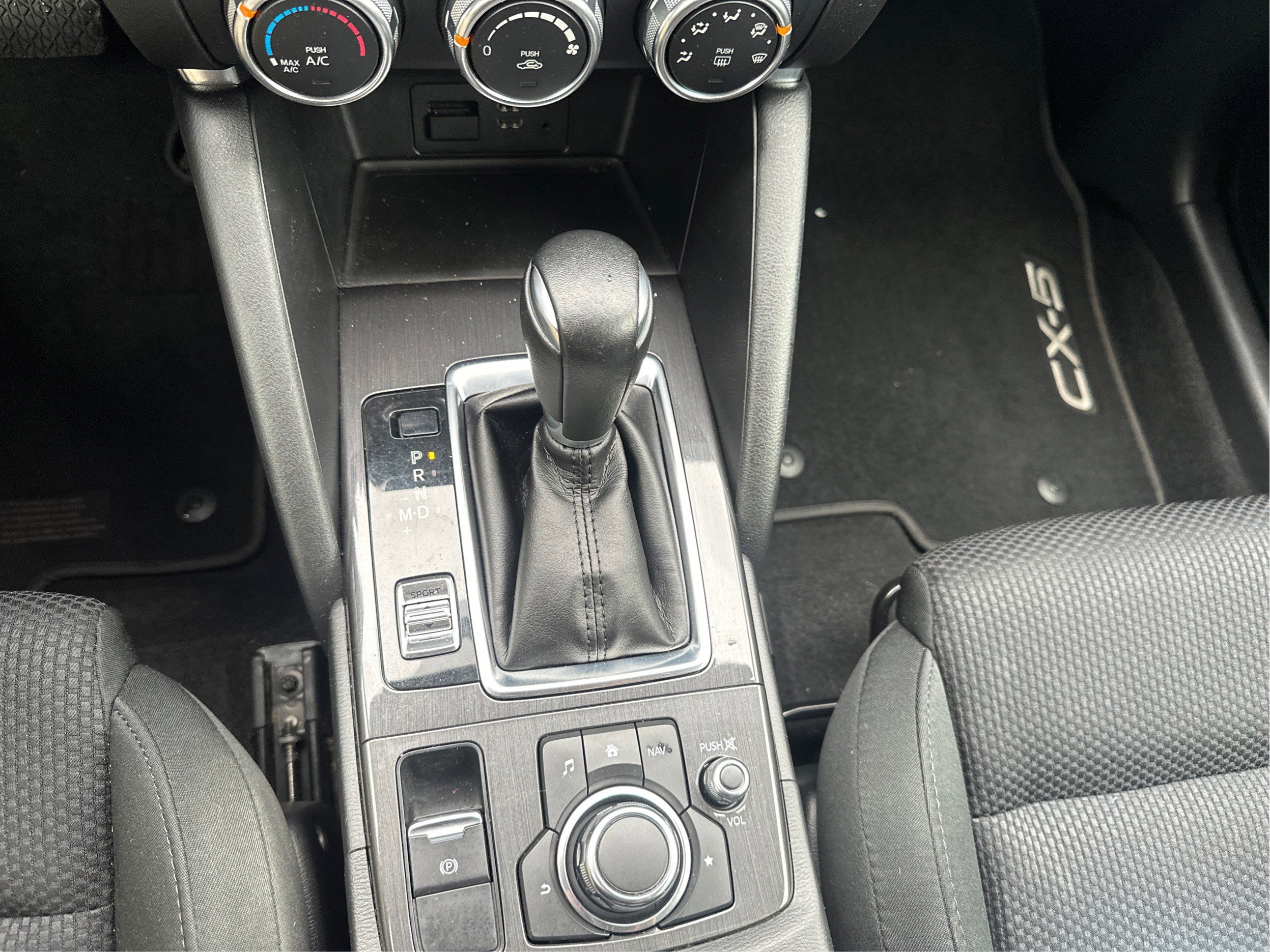 Used 2016 MAZDA CX-5 Touring image 15