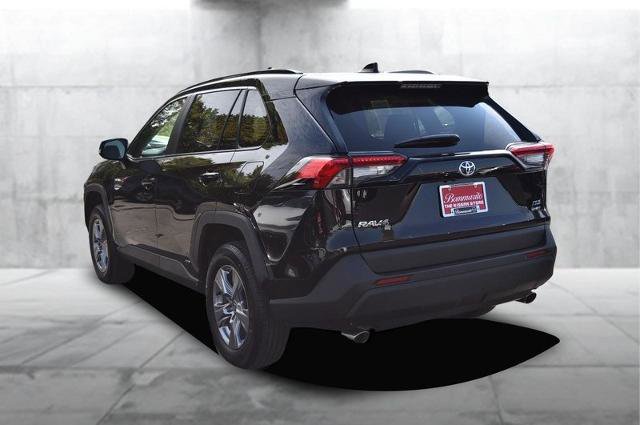 Used 2025 Toyota RAV4 XLE image 7