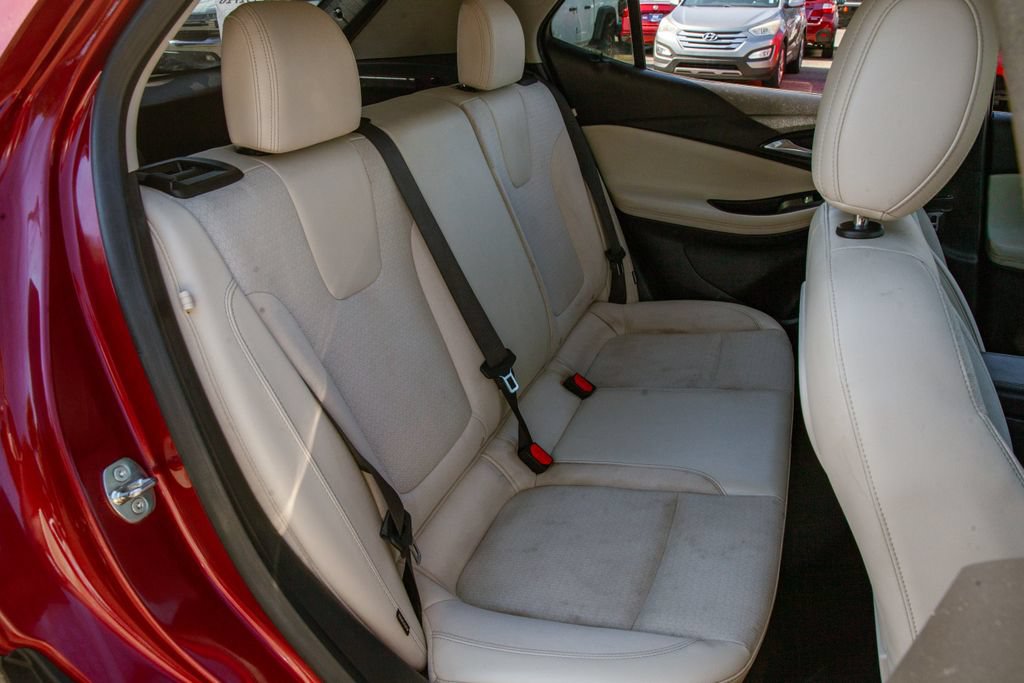 Used 2023 Buick Encore GX Preferred w/ Cold Weather Comfort Package FWD image 12
