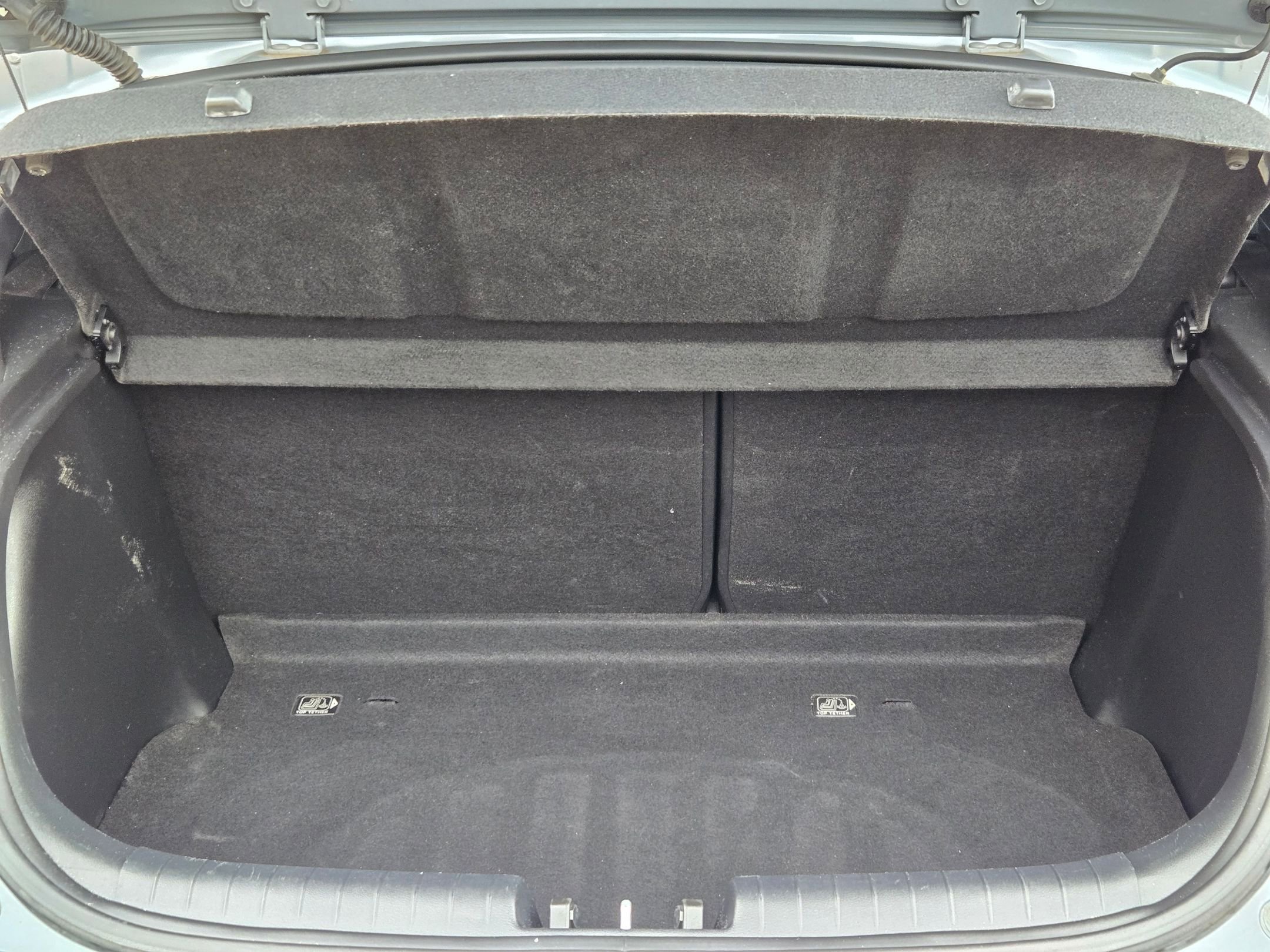 Used 2019 Hyundai Veloster 2.0 FWD image 22