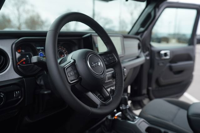 New 2026 Jeep Wrangler Unlimited Sport AWD/4WD image 25