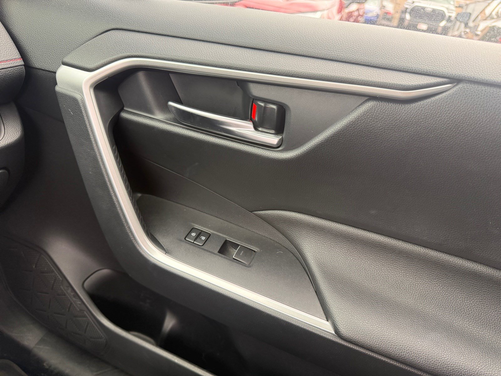 Used 2023 Toyota RAV4 SE w/ Weather & Moonroof Package AWD/4WD image 16