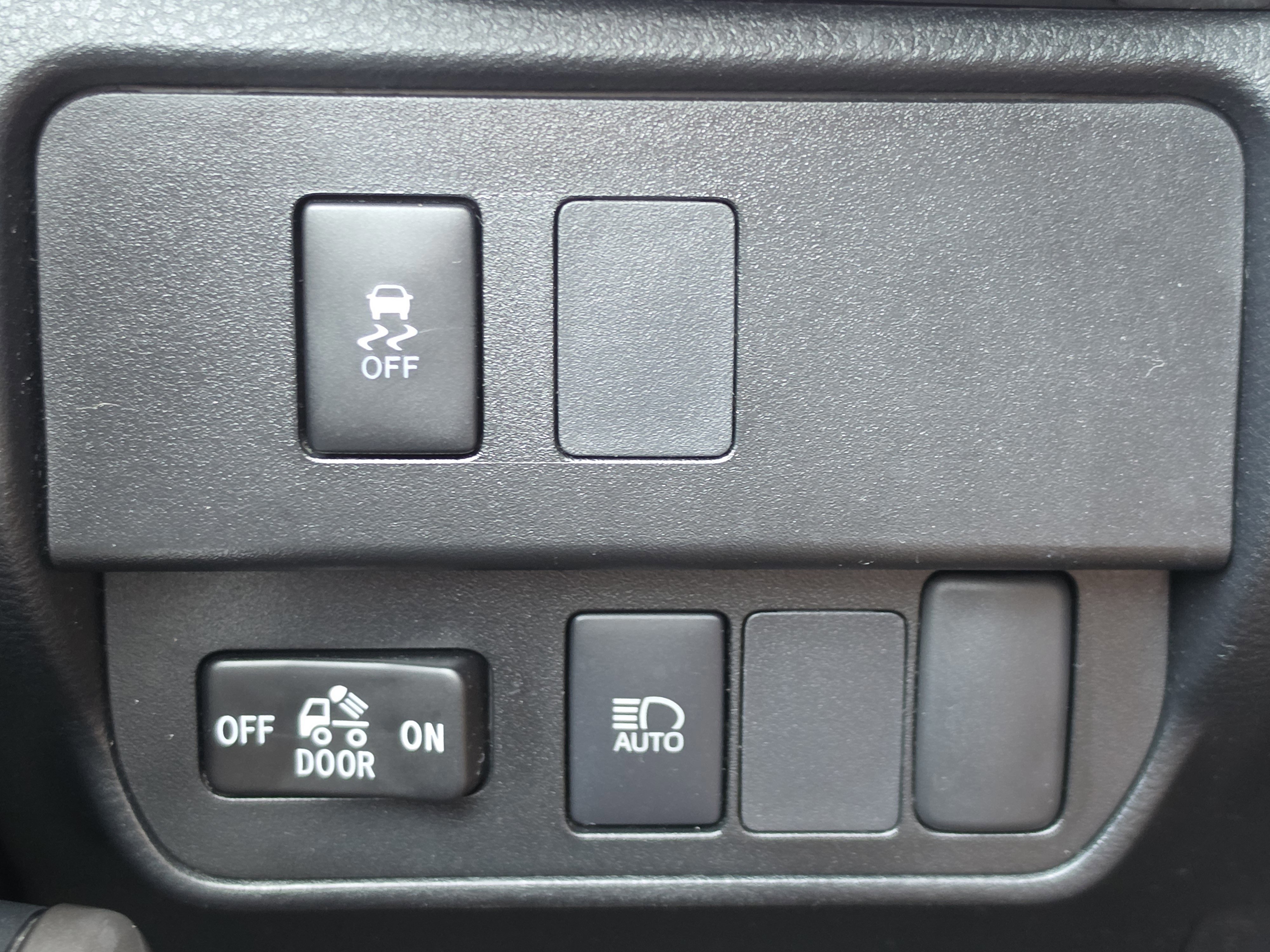 Certified 2022 Toyota Tacoma SR5 RWD image 14