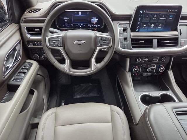 Certified 2024 Chevrolet Tahoe Z71 w/ Luxury Package AWD/4WD image 16