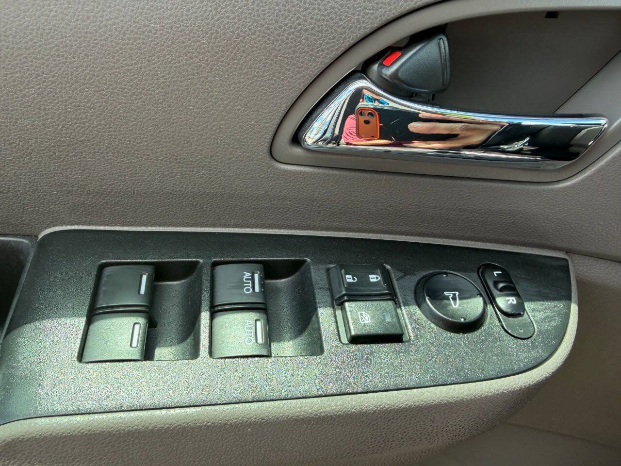 Used 2014 Honda Odyssey EX-L image 22