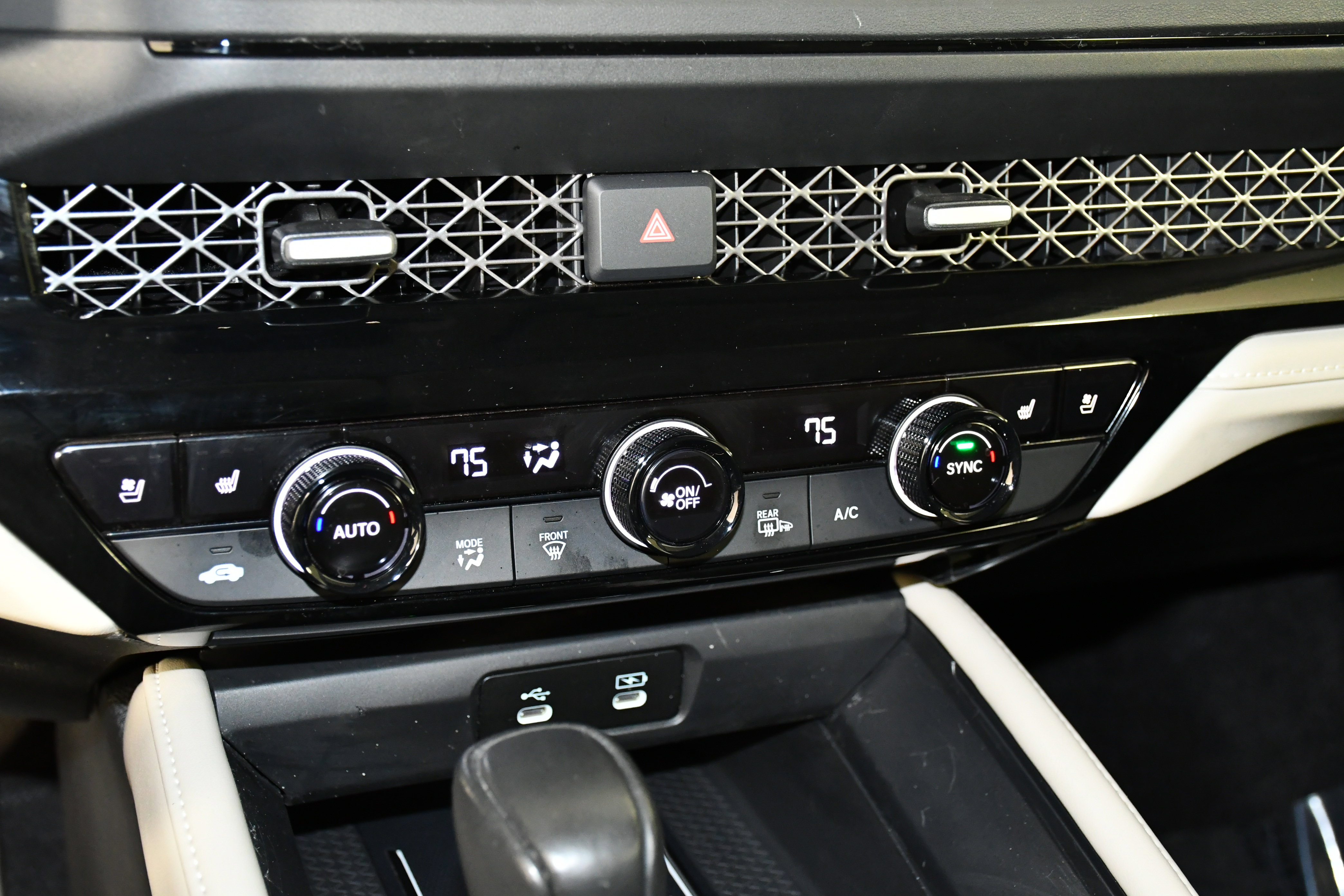 Certified 2024 Honda Accord Touring image 28