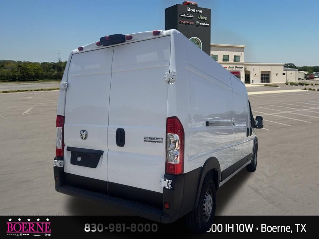 Used 2025 RAM ProMaster 2500 w/ Convenience Group FWD image 12