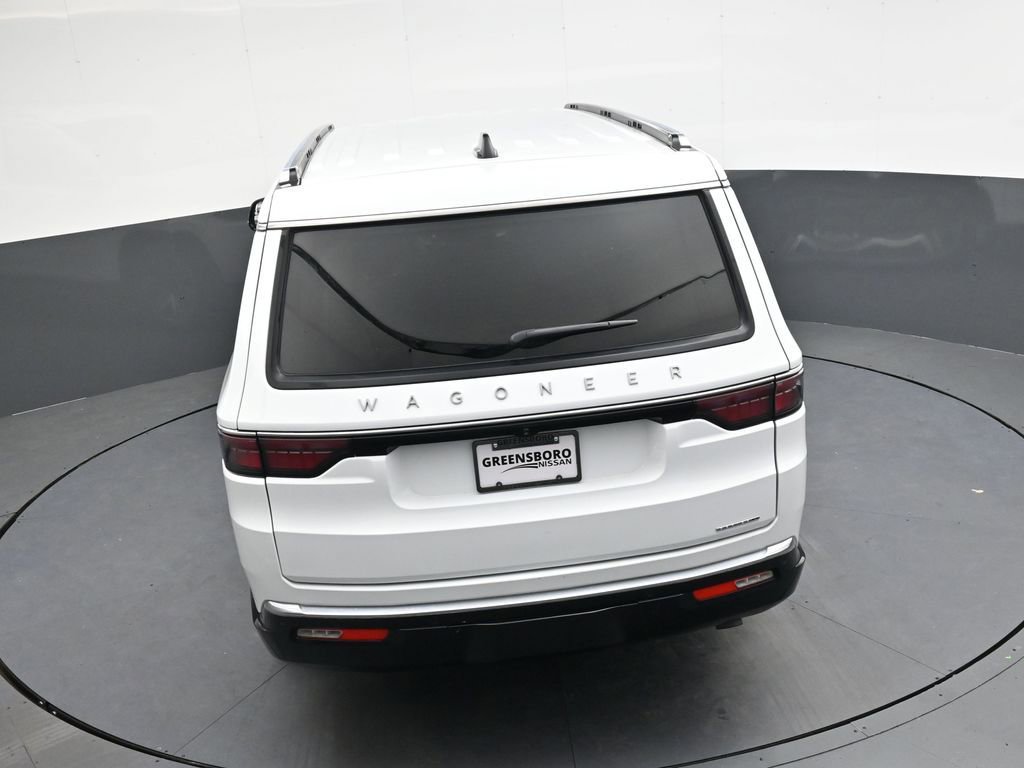 Used 2024 Jeep Wagoneer L Series II w/ Flexible Seating Group image 27