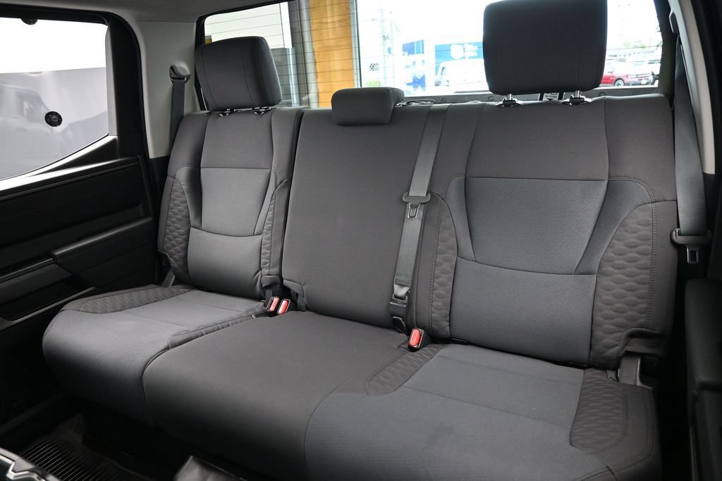 Used 2024 Toyota Tundra SR5 AWD/4WD image 17