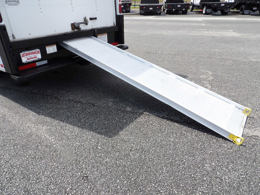 Used 2021 Ford E-350 and Econoline 350 Super Duty RWD image 29