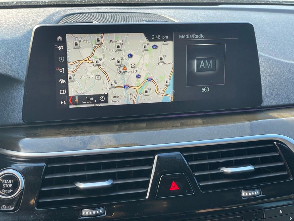 Used 2018 BMW 530i w/ Premium Package image 15