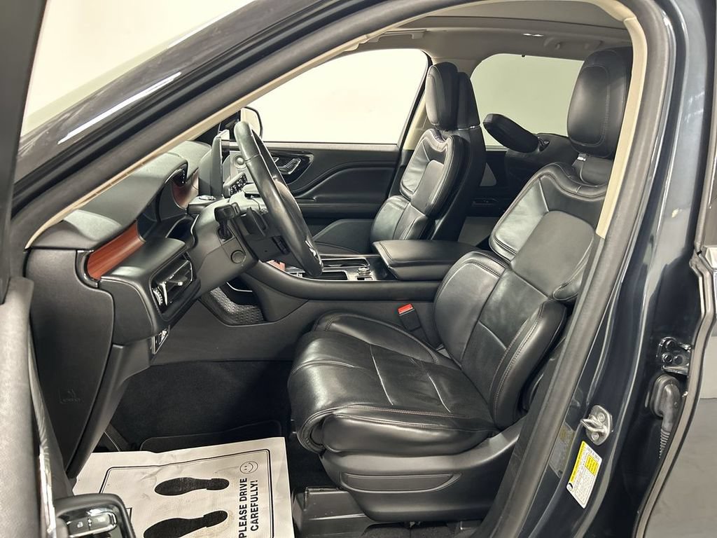 Used 2021 Lincoln Aviator Reserve w/ Equipment Group 201A AWD/4WD image 9