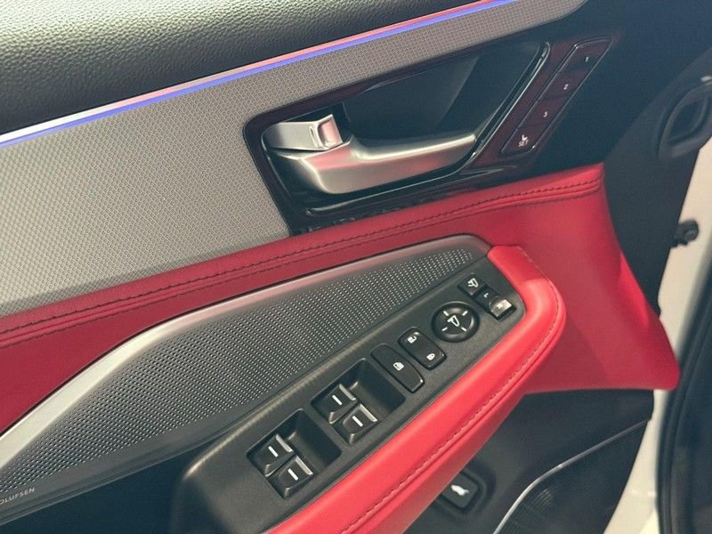 Used 2025 Acura MDX A-Spec image 15