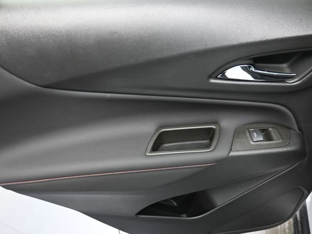 Used 2023 Chevrolet Equinox RS w/ RS Leather Package image 19