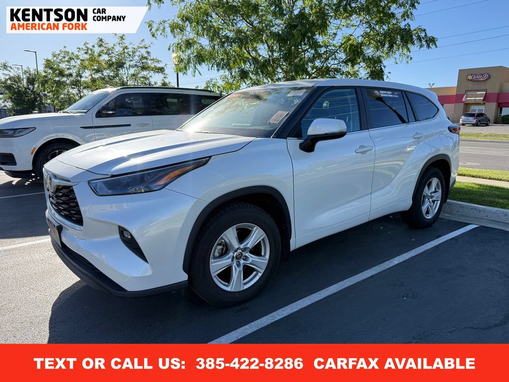 Used 2025 Toyota Highlander LE