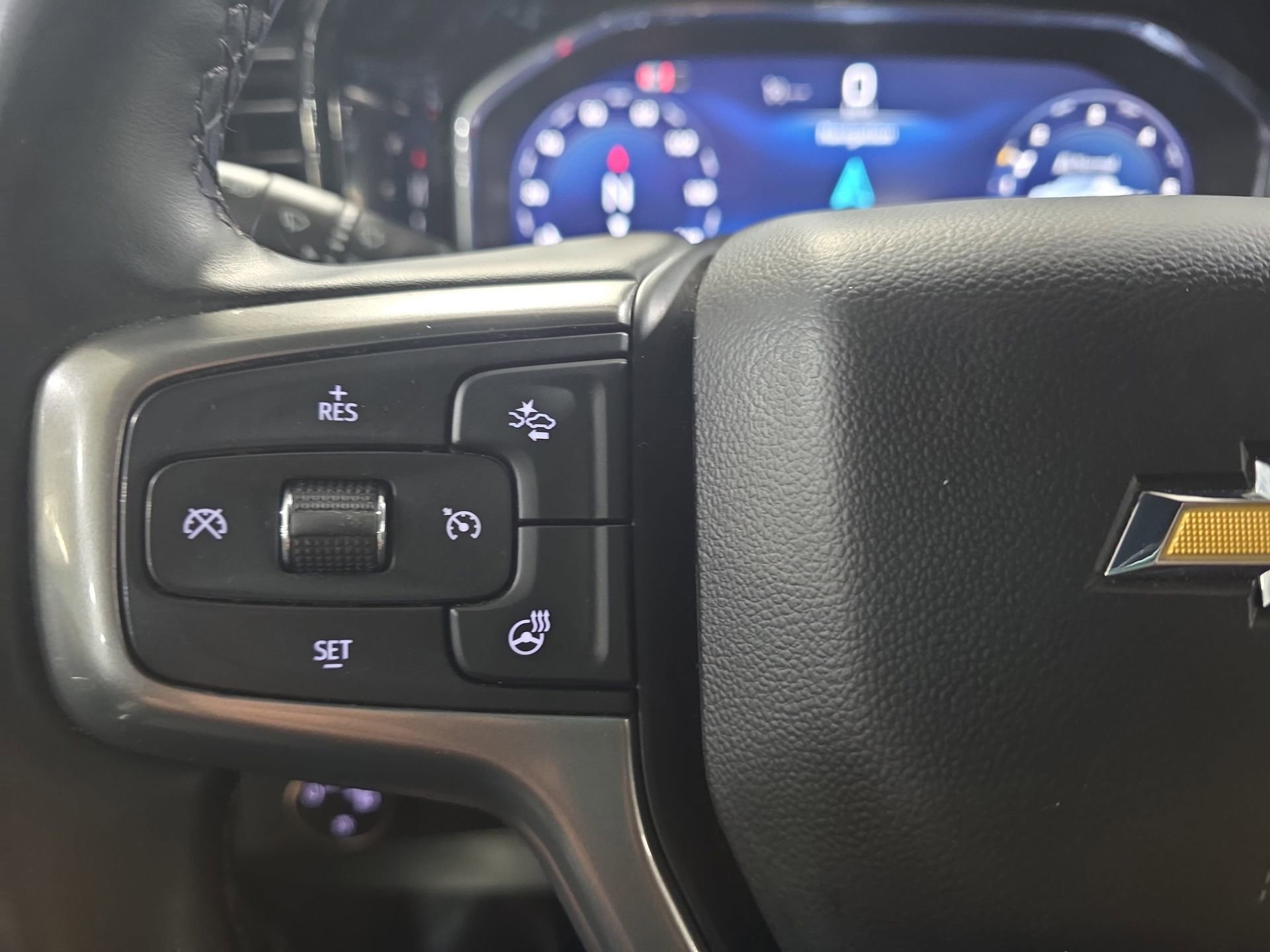 Used 2025 Chevrolet Silverado 1500 LT image 16