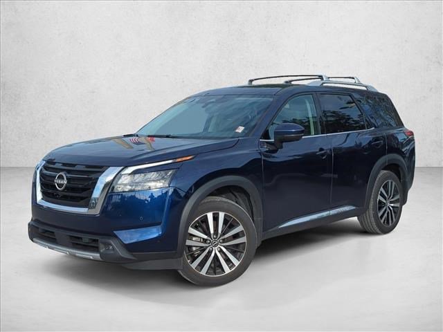 Used 2025 Nissan Pathfinder Platinum w/ Cargo Package