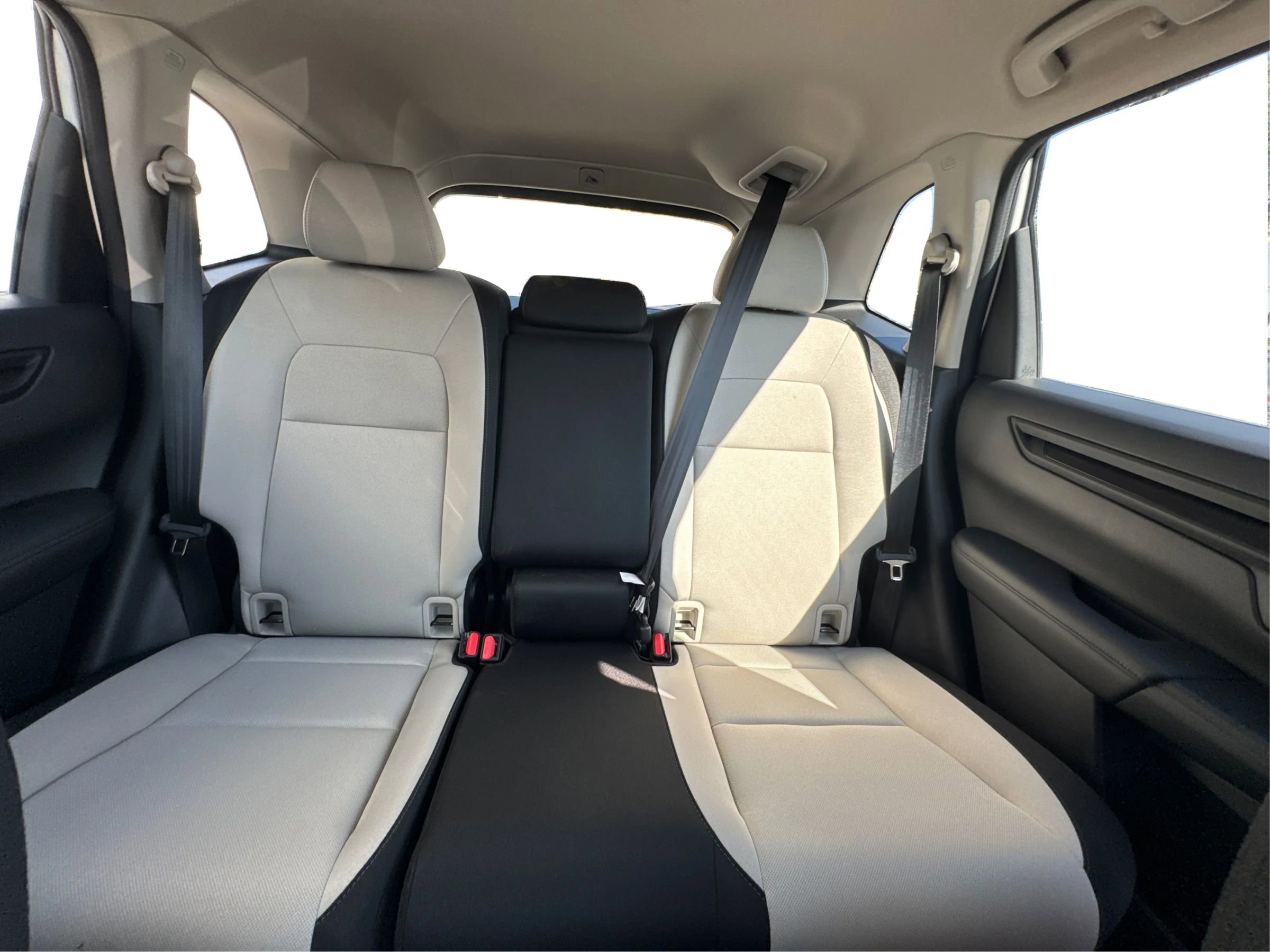 Used 2024 Honda CR-V LX image 13