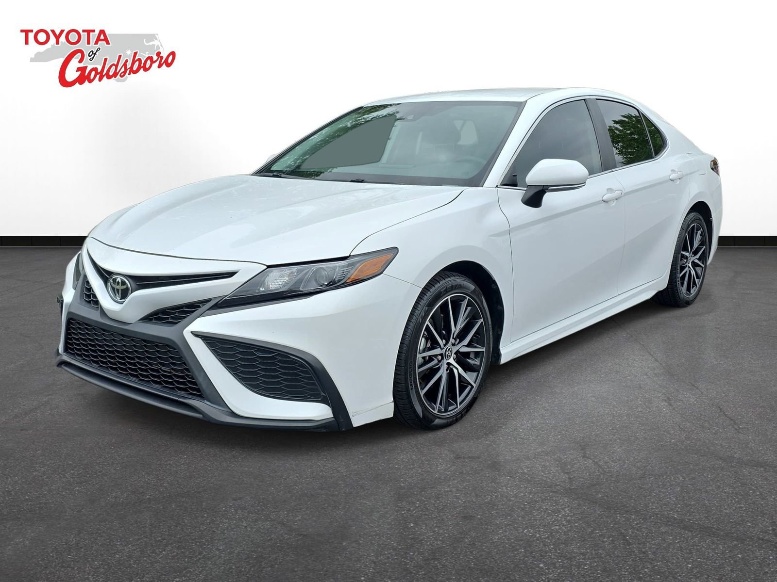 Used 2023 Toyota Camry SE FWD video 1