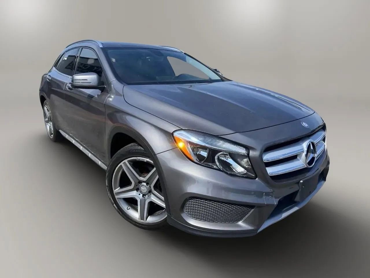 Used 2015 Mercedes-Benz GLA 250 image 1