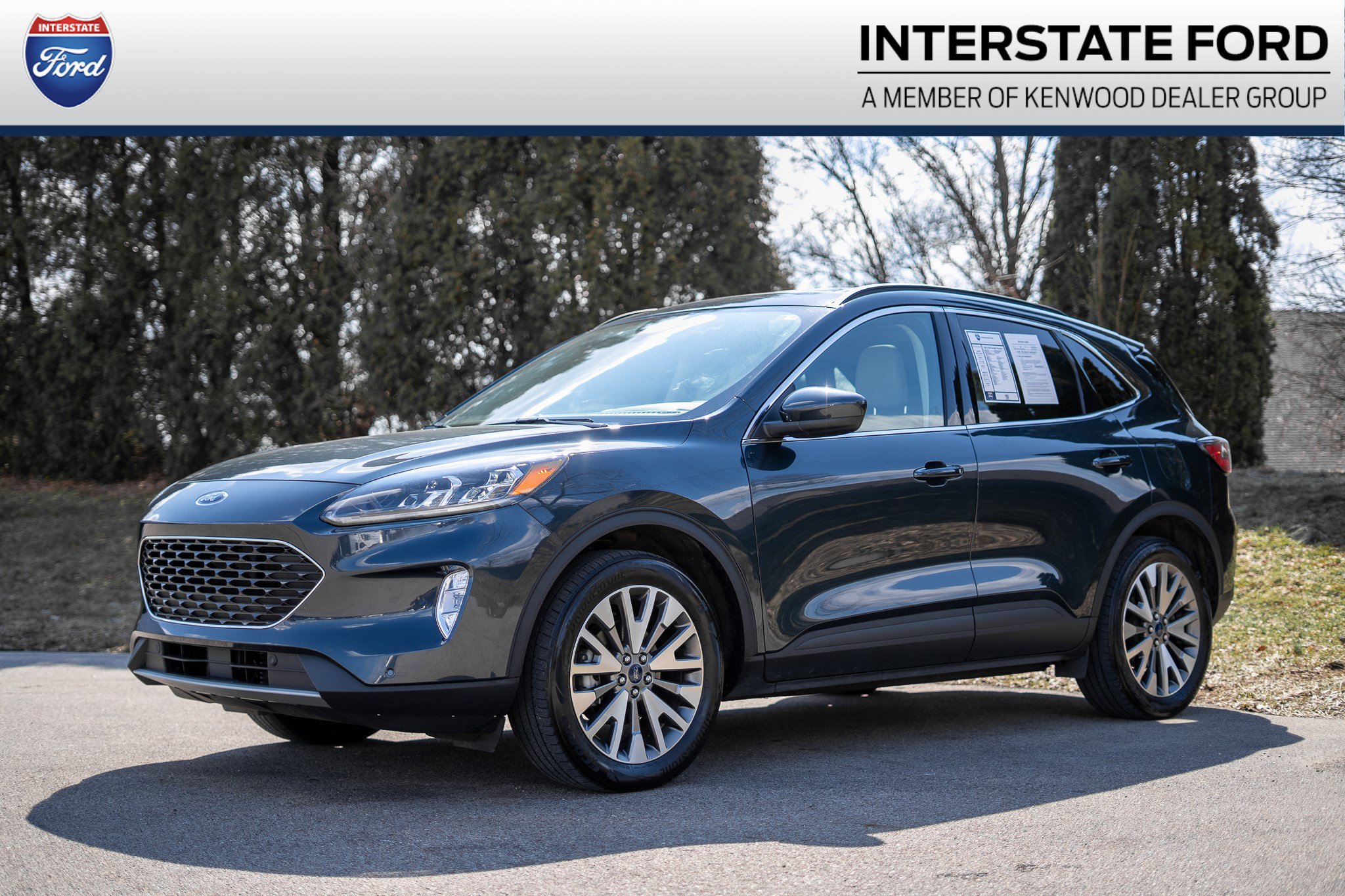 Used 2022 Ford Escape Titanium w/ Class II Trailer Tow Package