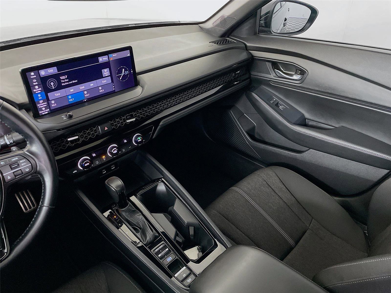 Used 2024 Honda Accord Sport image 25