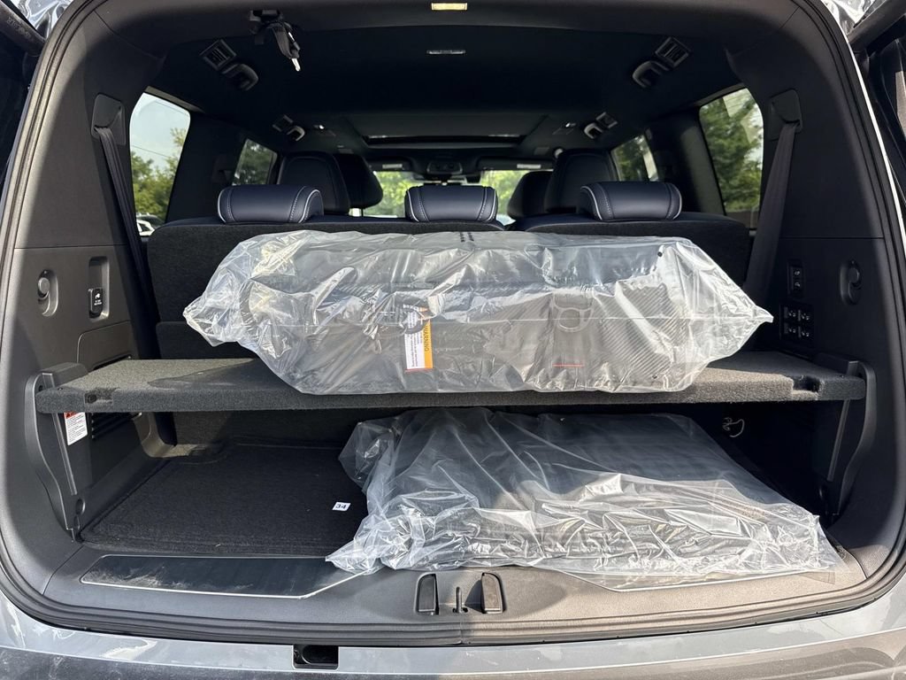 New 2027 INFINITI QX80 Sensory w/ Sport Exterior Package AWD/4WD image 22