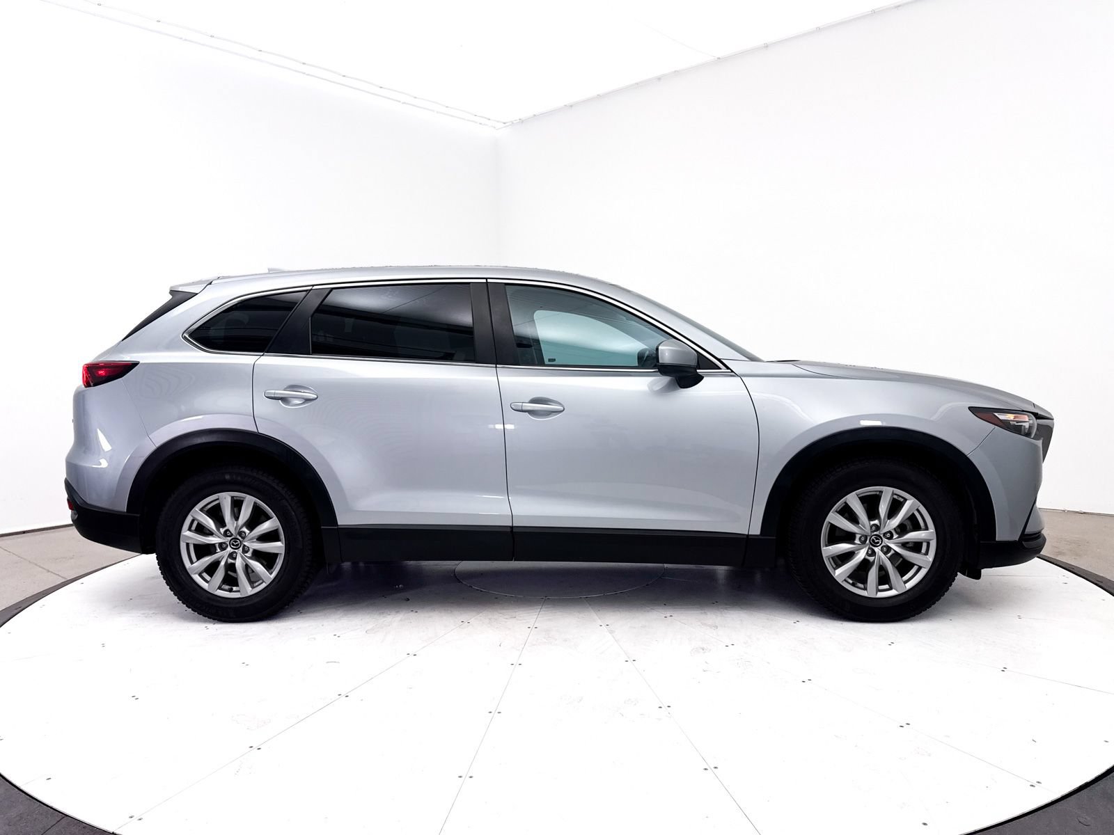 Used 2017 MAZDA CX-9 Sport FWD image 33