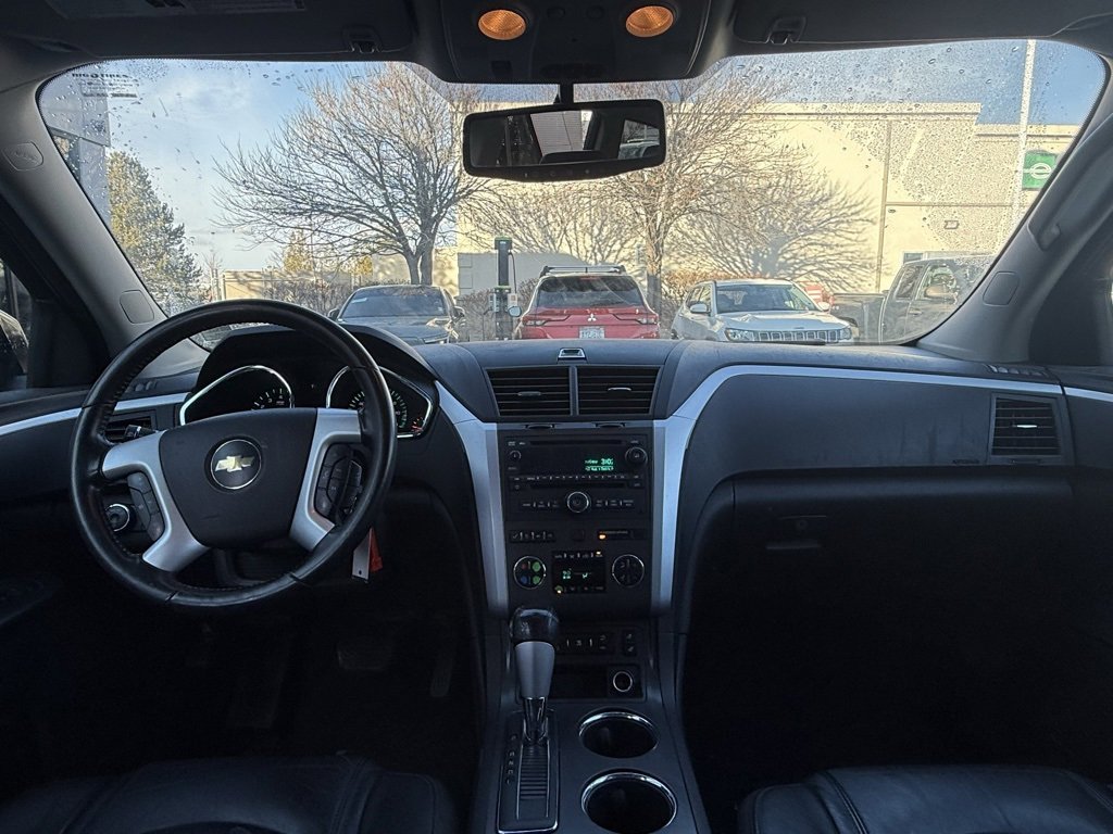 Used 2012 Chevrolet Traverse LT image 25