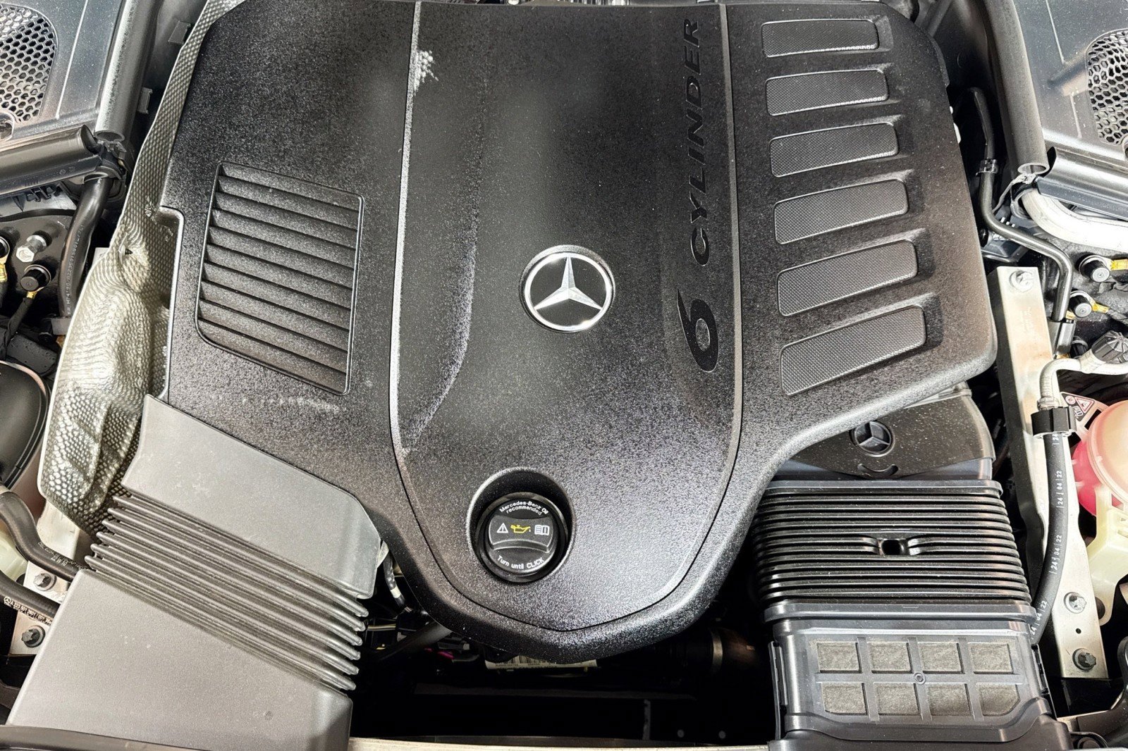 Used 2023 Mercedes-Benz S 500 4MATIC image 29