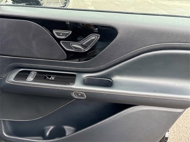 Certified 2025 Lincoln Aviator Premiere image 24