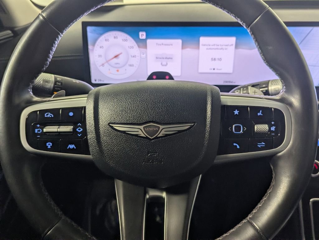 Used 2025 Genesis GV80 2.5T AWD/4WD image 18