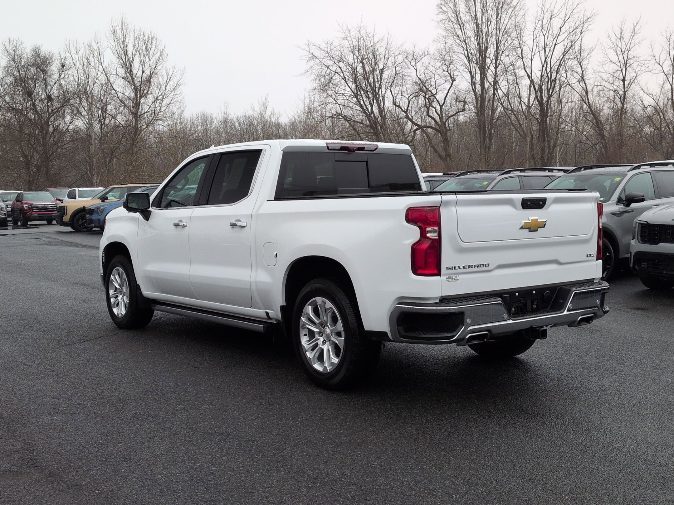 Used 2023 Chevrolet Silverado 1500 LTZ w/ LTZ Premium Package image 7